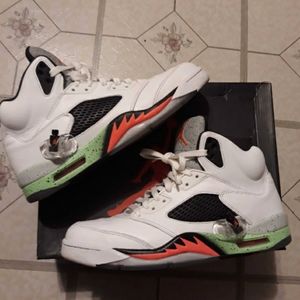 Jordan Retro 5 Poison Green 2015